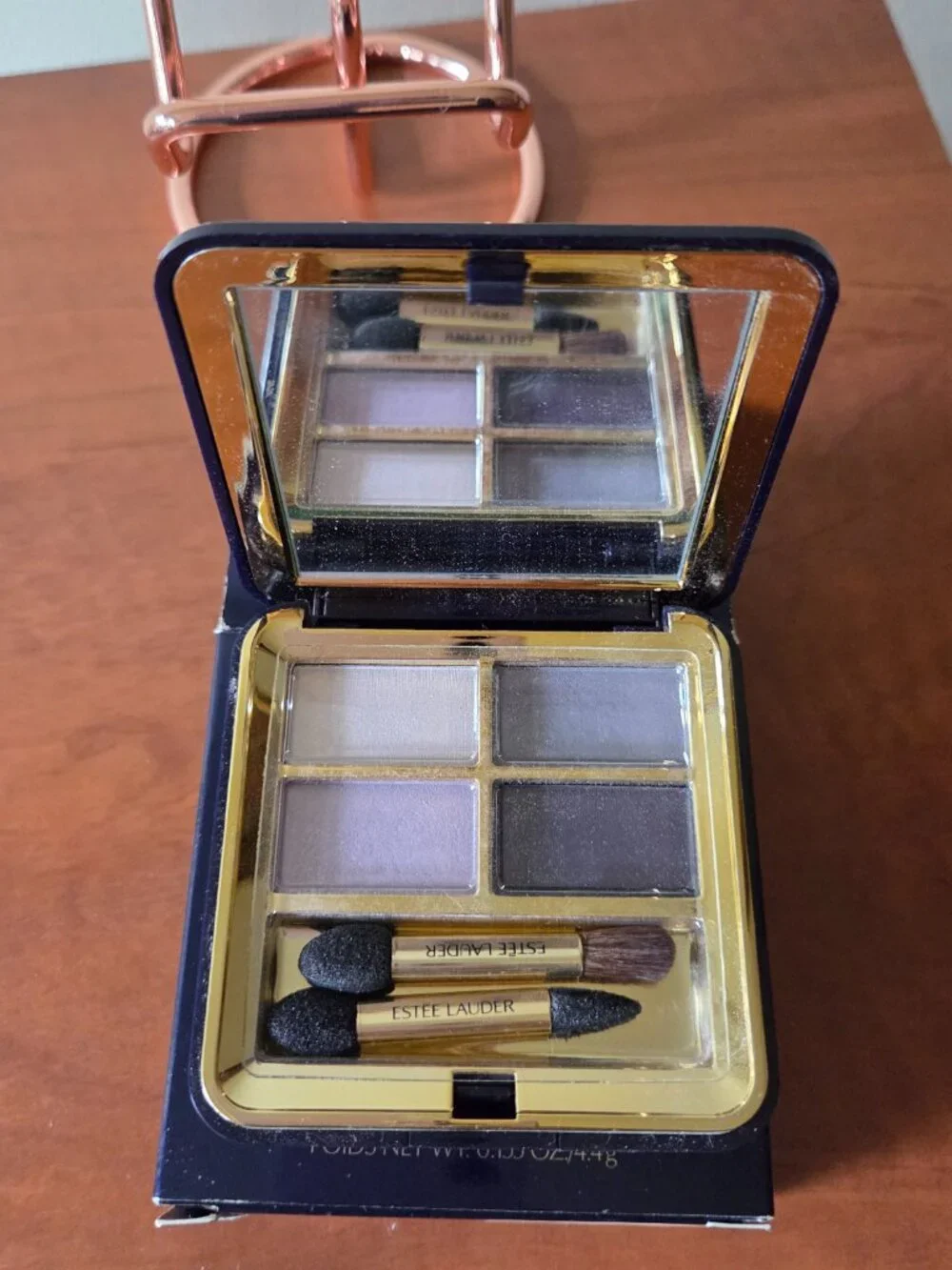 Estee Lauder Signature M07 Arctic Night Eyeshadow Quad in Original Box Brushes